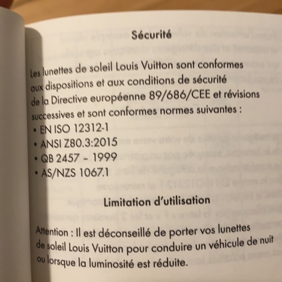 Louis Vuitton Unisex Sunglass - Picture 9 of 10